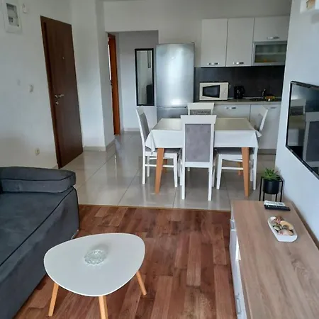 New Near Rogoznica And Primosten Apartment Zecevo