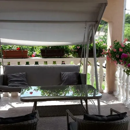 Apartment New Near Rogoznica And Primosten